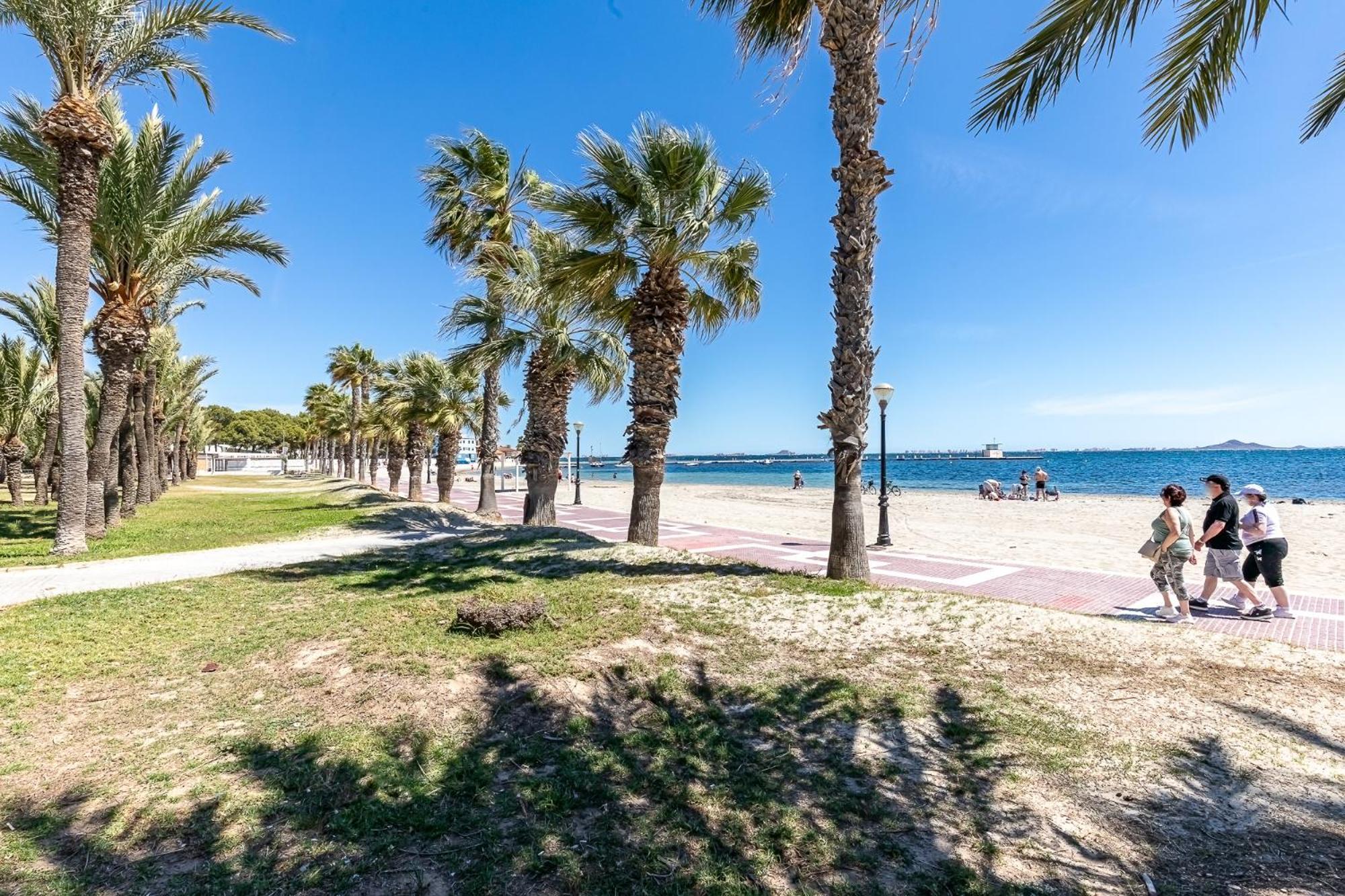 Casa Jansiver - 450M De La Playa, Centrica Pero Tranquila Лос Алказарес Экстерьер фото